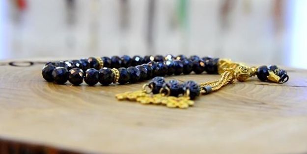 300 bin lira değerinde tespih