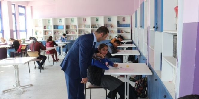 Müdür Edip’ten okul ziyareti