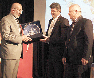 ‘Anne ve barış’ konferansında TGB-İP-Ülkücü provokasyonu