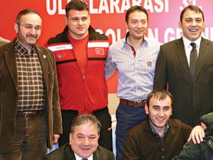 İstanbul’da güreş şöleni