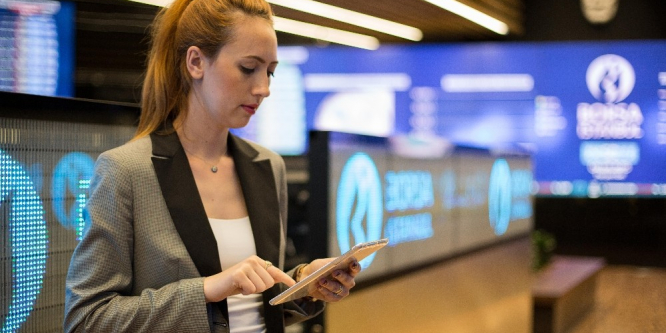 Borsa ilk yarıda yükseldi