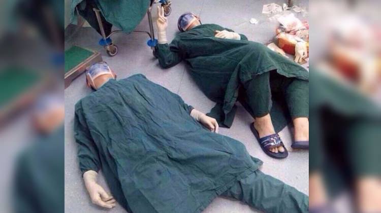 32 saatlik ameliyatın ardından cerrah yere yığıldı