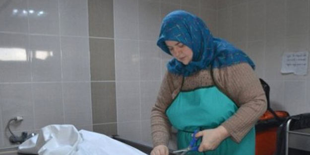 32 yıldır bu işi yapıyor! Yaptığı işi duyanlar korkup çekiniyor