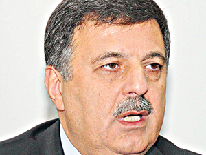 Pakdil: Avrupa İslâm’a yöneldi