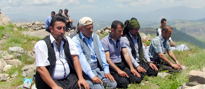 Cudi’de 30 yıl sonra piknik ve namaz