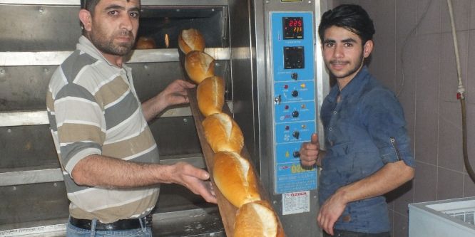 Malazgirt’te 50 kuruşa ekmek