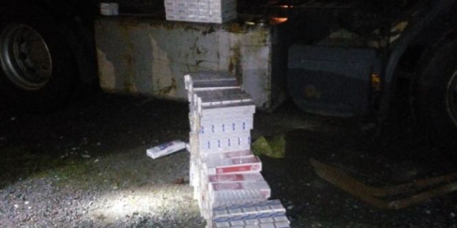 2 bin 940 paket kaçak sigara ele geçirildi