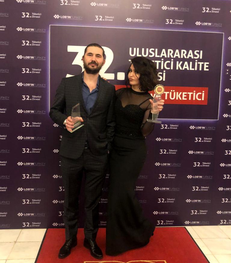 32.Uluslararası Tüketici Zirvesi’nde Uzman Estetisyen Güngen’e ödül 