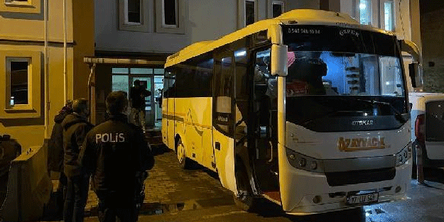 33 kaçak göçmen yakalandı