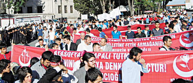 Zincirler kırılsın Ayasofya açılsın