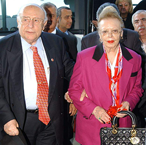 Nazmiye Demirel hayatını kaybetti