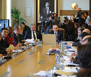 Anayasa Komisyonu çalışmalarını sürdürüyor