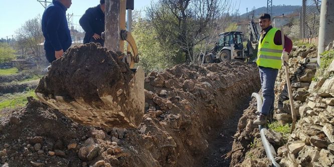 Keles köylerinde içme suyu şebekeleri yenileniyor