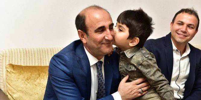 Başkan Edebali, 69 mahallede 354 haneyi ziyaret etti