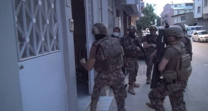 34 ilde Balıkesir merkezli eş zamanlı FETÖ/PDY operasyonu