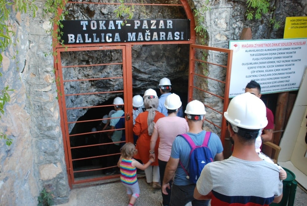 3.4 milyon yıllık Ballıca Mağarası’na ziyaretçi akını 