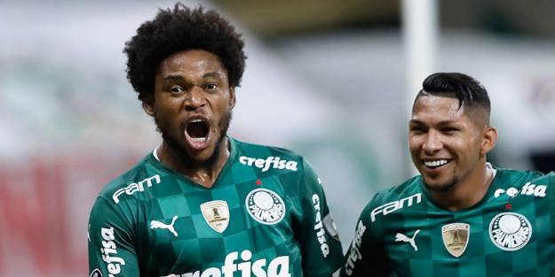 34'lük forvet Antalya'ya geliyor