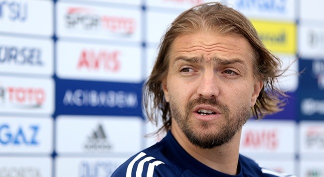 35 yaşındaki Caner Erkin'in yeni durağı herkesi şaşırttı! Dev takıma imza atıyor! Aklınızın ucundan bile geçmeyecek