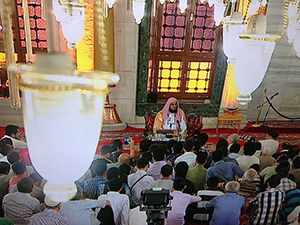 Suudi alim El-Karni, selatin camilerinde Tabiin’i anlatıyor