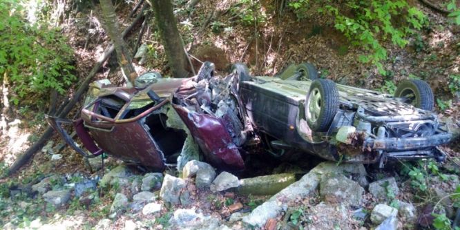Bir gün arayla aynı şarampole ikinci otomobil yuvarlandı