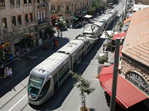 İsrail’in Kudüs’teki tramvay projesine tepki..