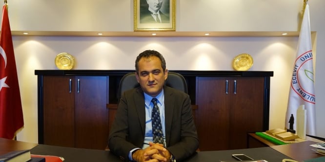 Rektör Özer, Basın Bayramını kutladı