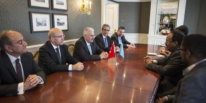 Başbakan Yıldırım, Somali Cumhurbaşkanı Fermacu ile görüştü
