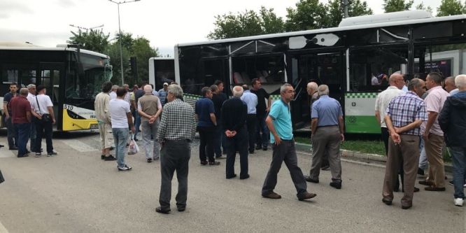 Bursa’da yolcu otobüsleri çarpıştı: 4 yaralı