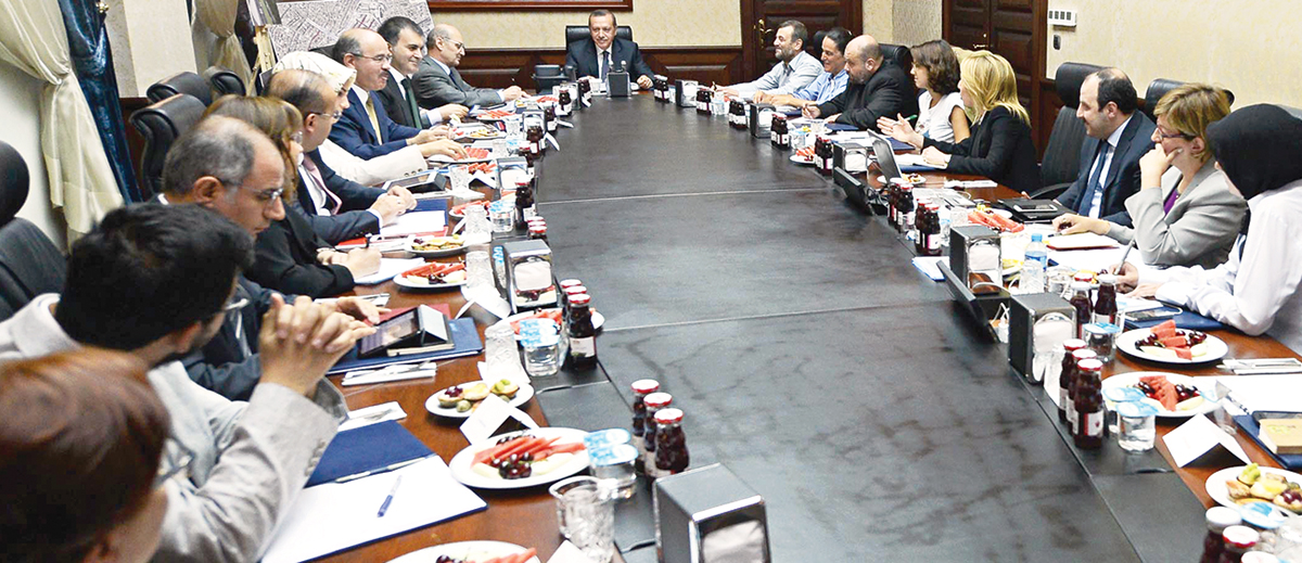 Herkes uyanık olsun