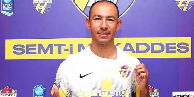 38 yaşındaki golcü sözleşmesini uzatacak