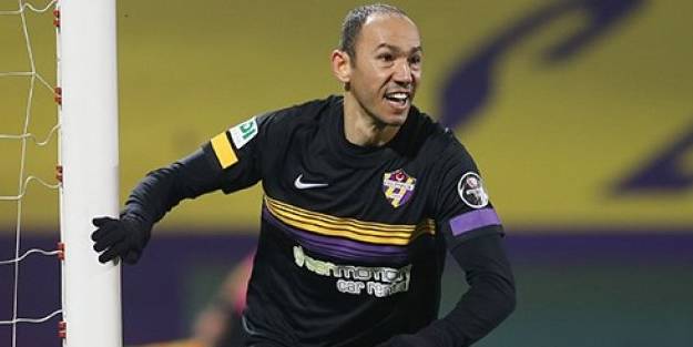 38 yaşındaki Umut Bulut 1.Ligi sallıyor