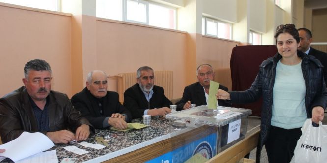 Kırşehir’de 162 bin seçmen sandık başına gidiyor