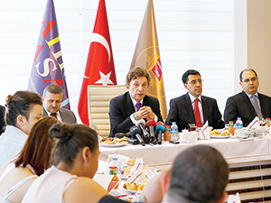 Yakıp yıkmakla HAK ARANMAZ!