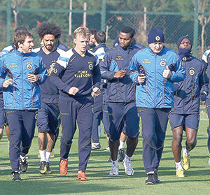 Fener’in gözü galibiyette