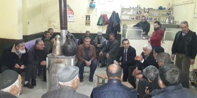 Silvan kaymakamı esnafla bir araya geldi