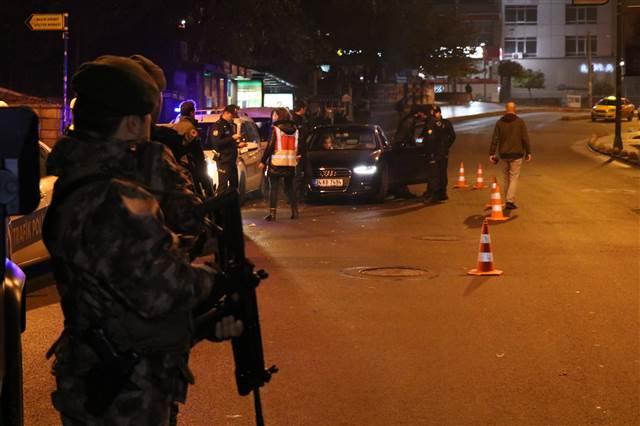 39 ilçede aynı anda başladı... Çok sayıda polis ekibi katıldı