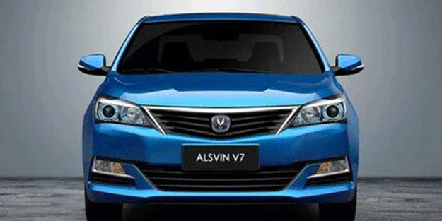 390 bin lira ile ikinci el piyasasını bitirecek otomobil! Yeni özellikleri ortaya çıktı