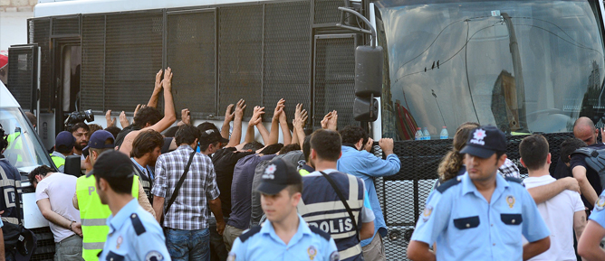 Gezi Parkı gözaltıları sürüyor