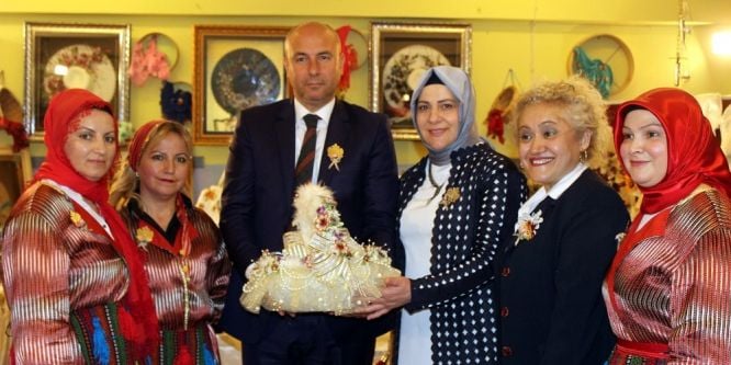 Tekkeköy’de el emeği göz nuru ürünler sergilendi