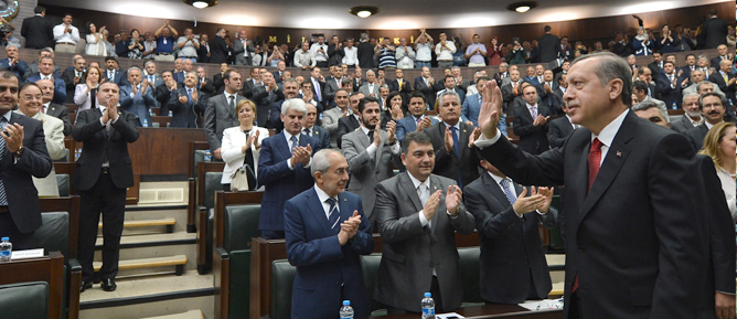 Emirler aynı mihvalden