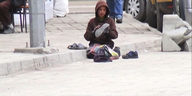 Arkadaşları bayramı kutlarken onlar çalıştılar