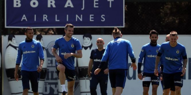 Fenerbahçe, Çaykur Rizespor maçı hazırlıklarına başladı