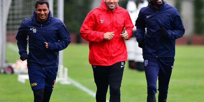 Medipol Başakşehir hazırlıklarını sürdürüyor