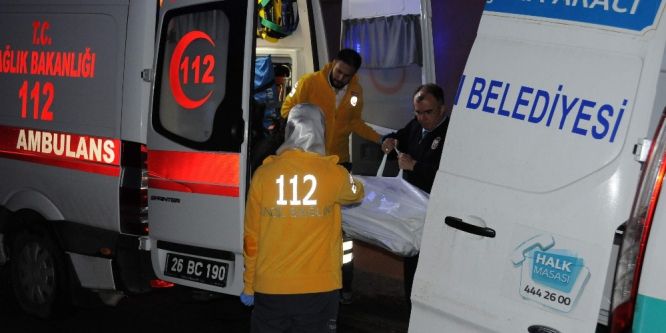 Çatı katında uyuyan genç adam karbonmonoksit gazından etkilenerek hayatını kaybetti