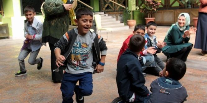 82 çocuğa sahip çıkıldı