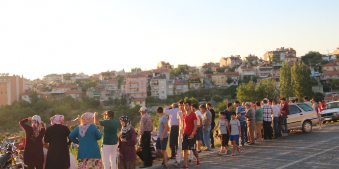 Çıkan yangın iki evi küle çevirdi