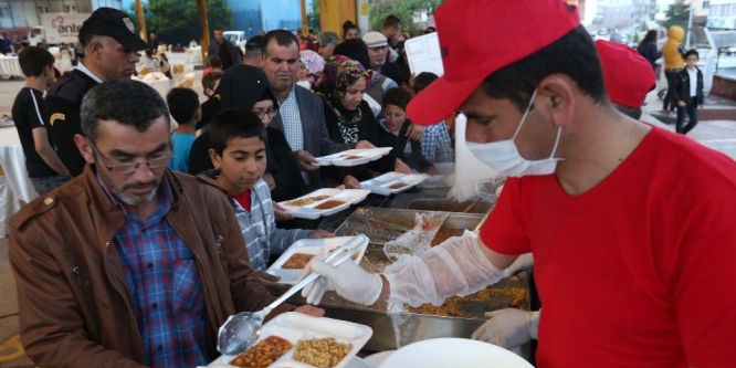 Şentepeliler iftarda buluştu