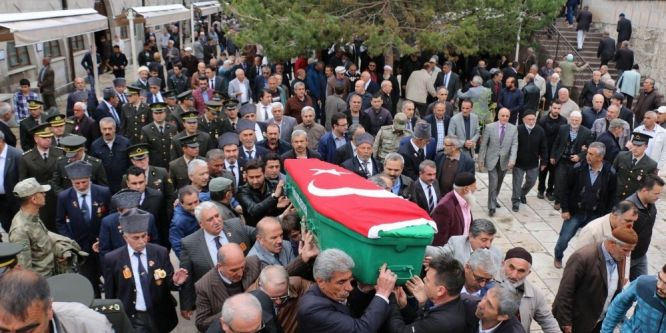 Kore Gazisi son yolculuğuna uğurlandı