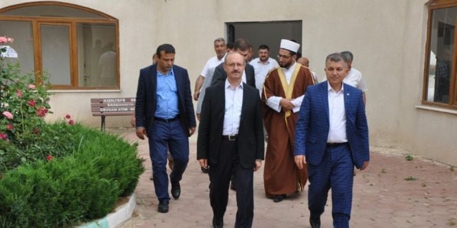 AK Partili Sorgun çiftçileri dinledi