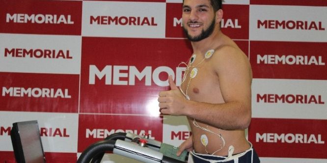 Antalyaspor’un yeni transferi sağlık kontrolünden geçirildi